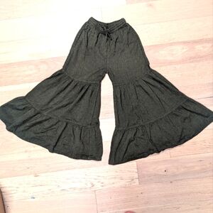 Zig Zag Made In Nepal Unusual Bell Bottom Culotte Boho Hippie Pants EUC Small✌